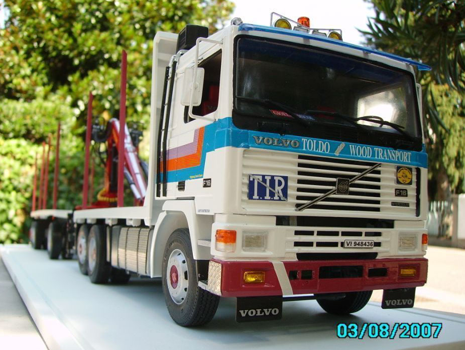 VOLVO F16